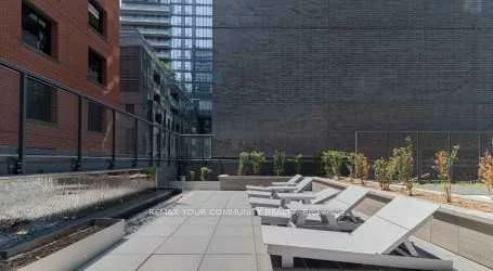 327, King, Waterfront Communities C1, Toronto