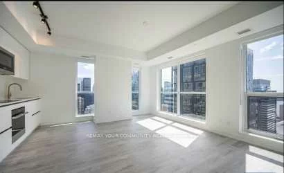 327, King, Waterfront Communities C1, Toronto