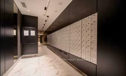 327, King, Waterfront Communities C1, Toronto