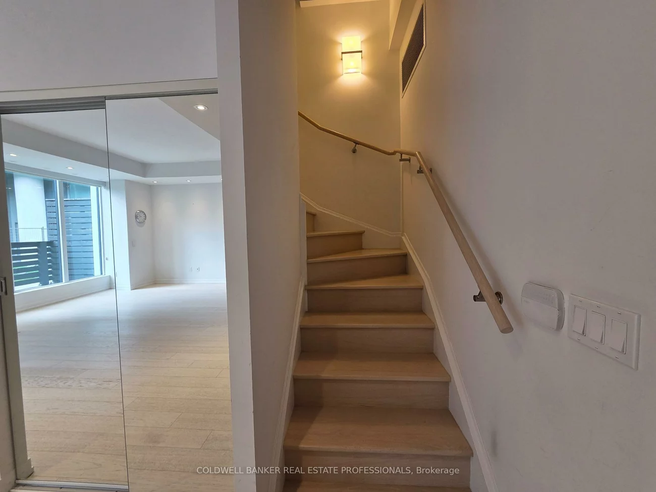 113, Mcmahon, Bayview Village, Toronto