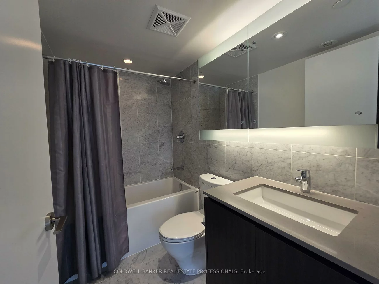113, Mcmahon, Bayview Village, Toronto