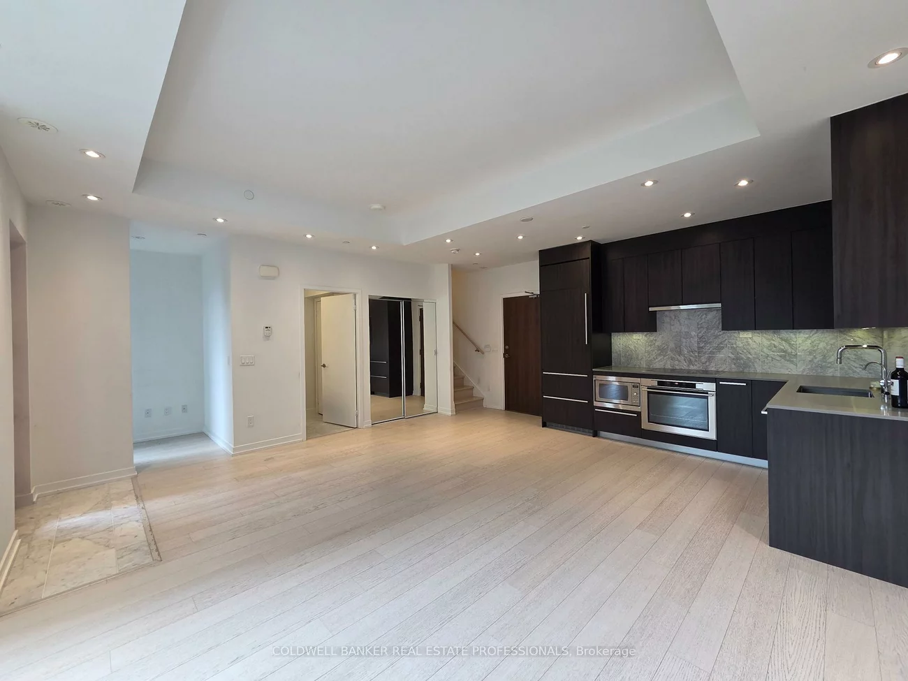 113, Mcmahon, Bayview Village, Toronto