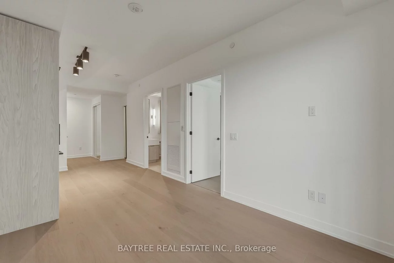 89, Montclair, Forest Hill South, Toronto