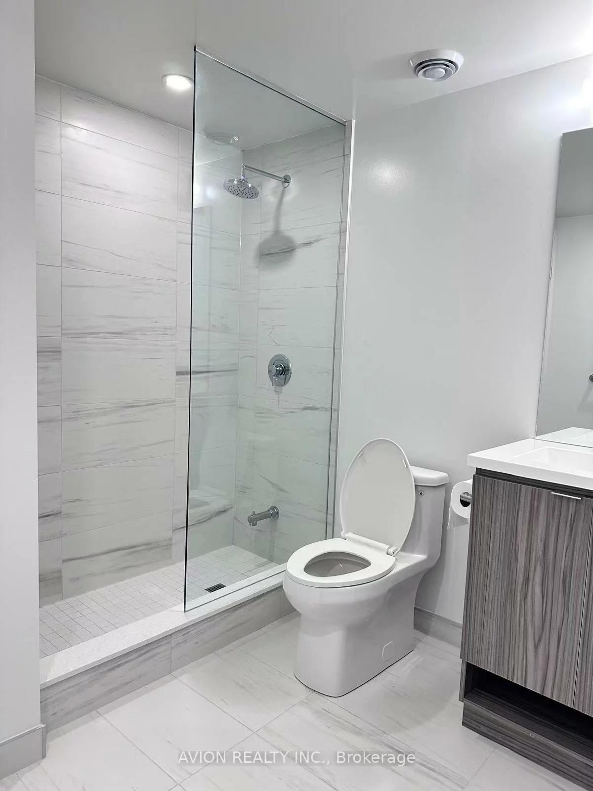 55, Cooper, Waterfront Communities C8, Toronto
