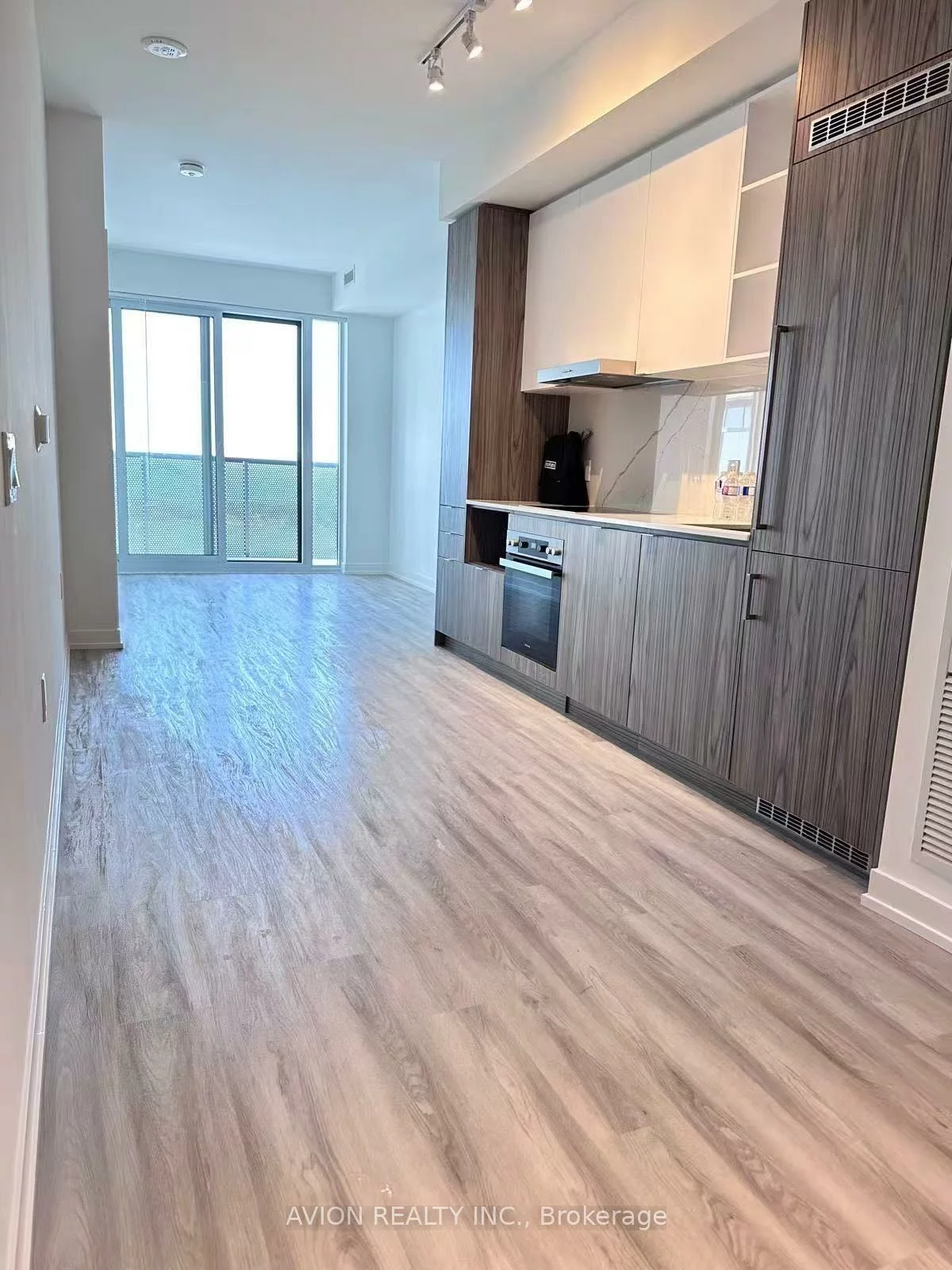 55, Cooper, Waterfront Communities C8, Toronto