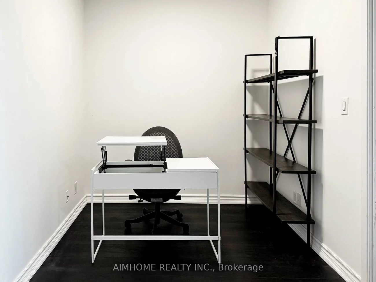 33, Bay, Waterfront Communities C1, Toronto