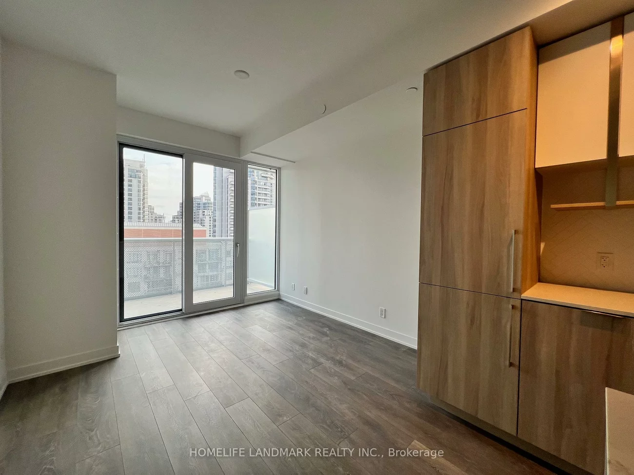 15, Holmes, Willowdale East, Toronto