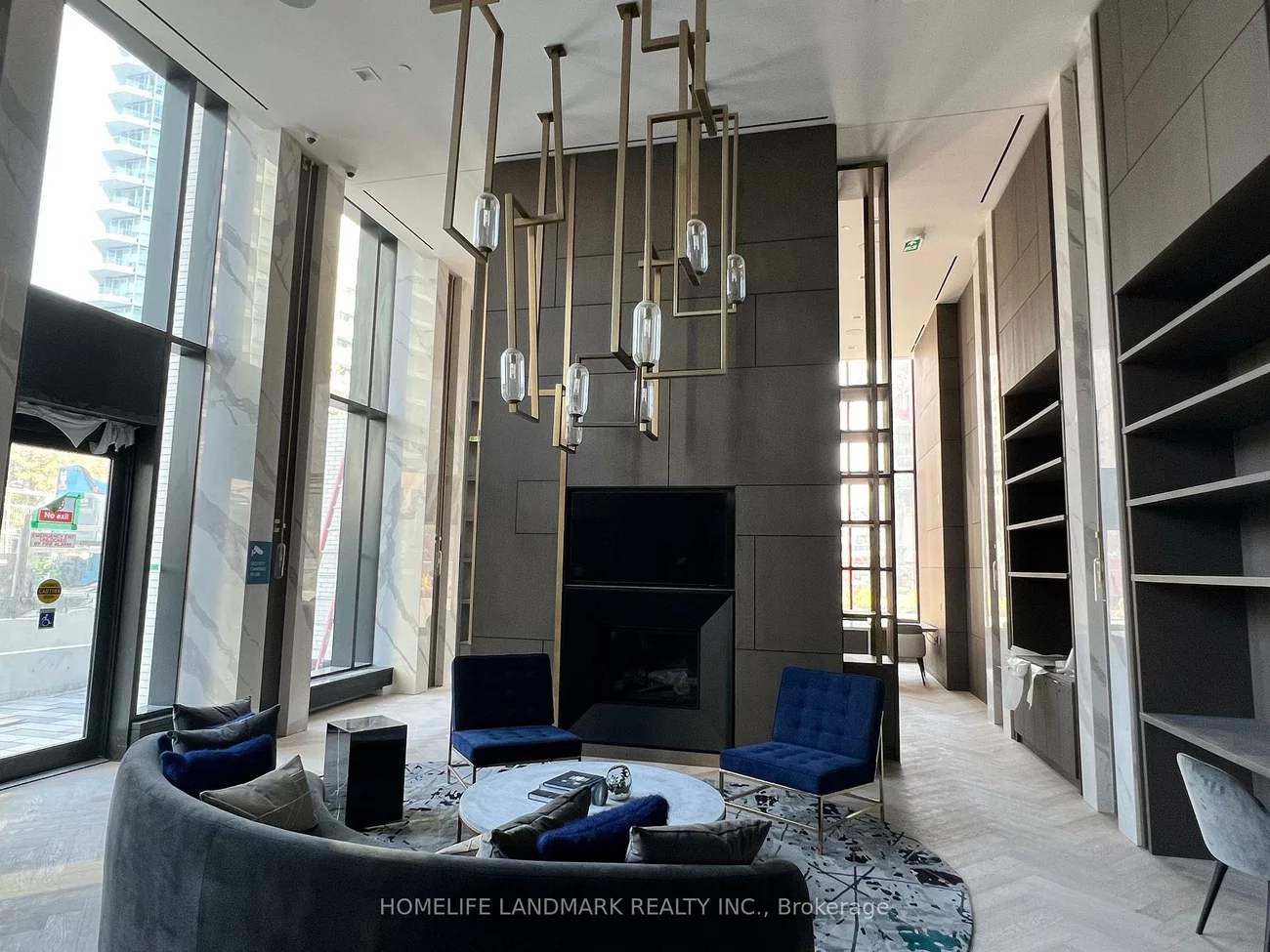 15, Holmes, Willowdale East, Toronto