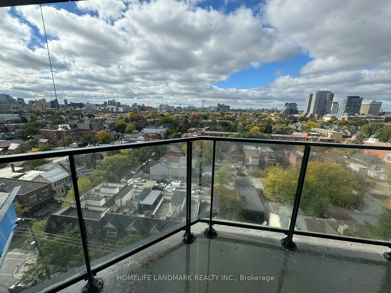 195, McCaul, Kensington-Chinatown, Toronto