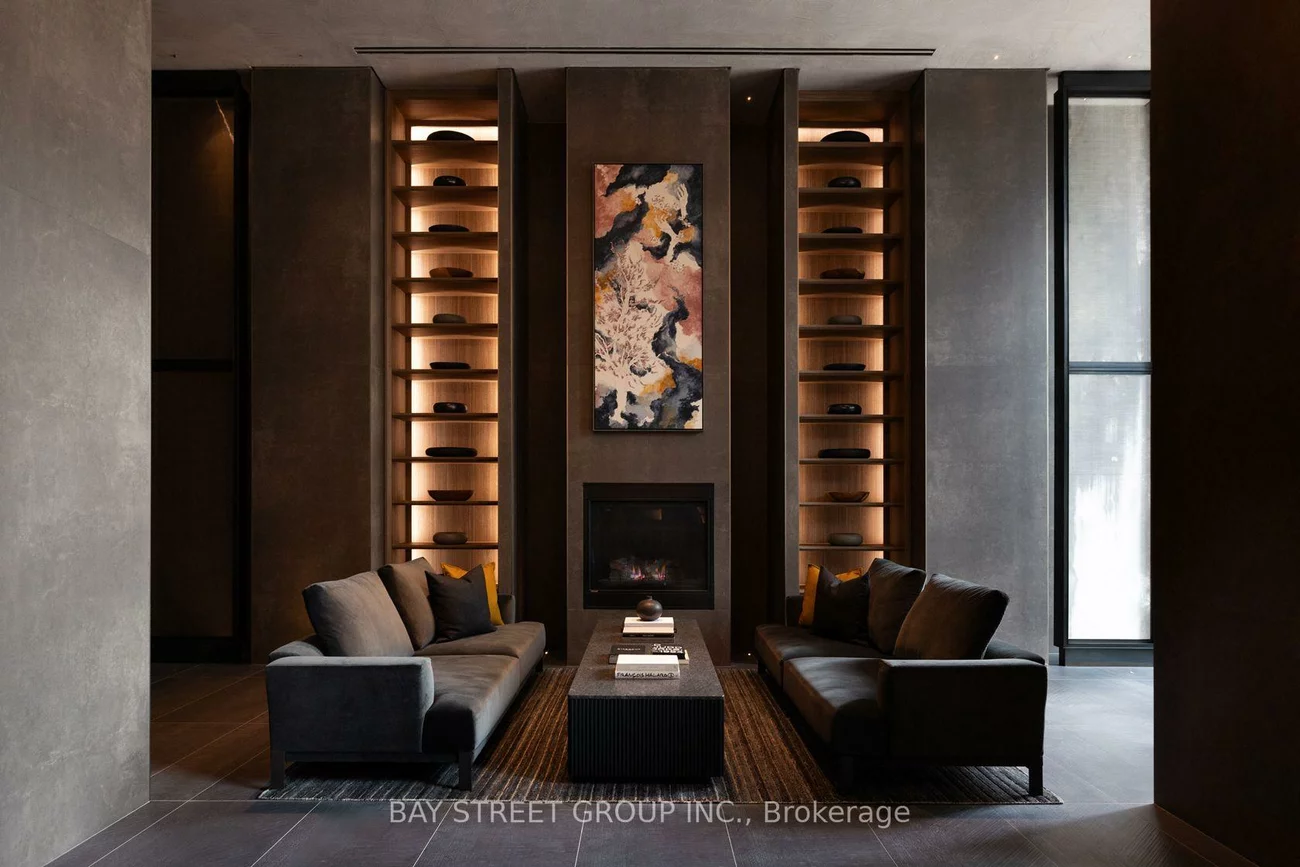 55, Charles, Church-Yonge Corridor, Toronto