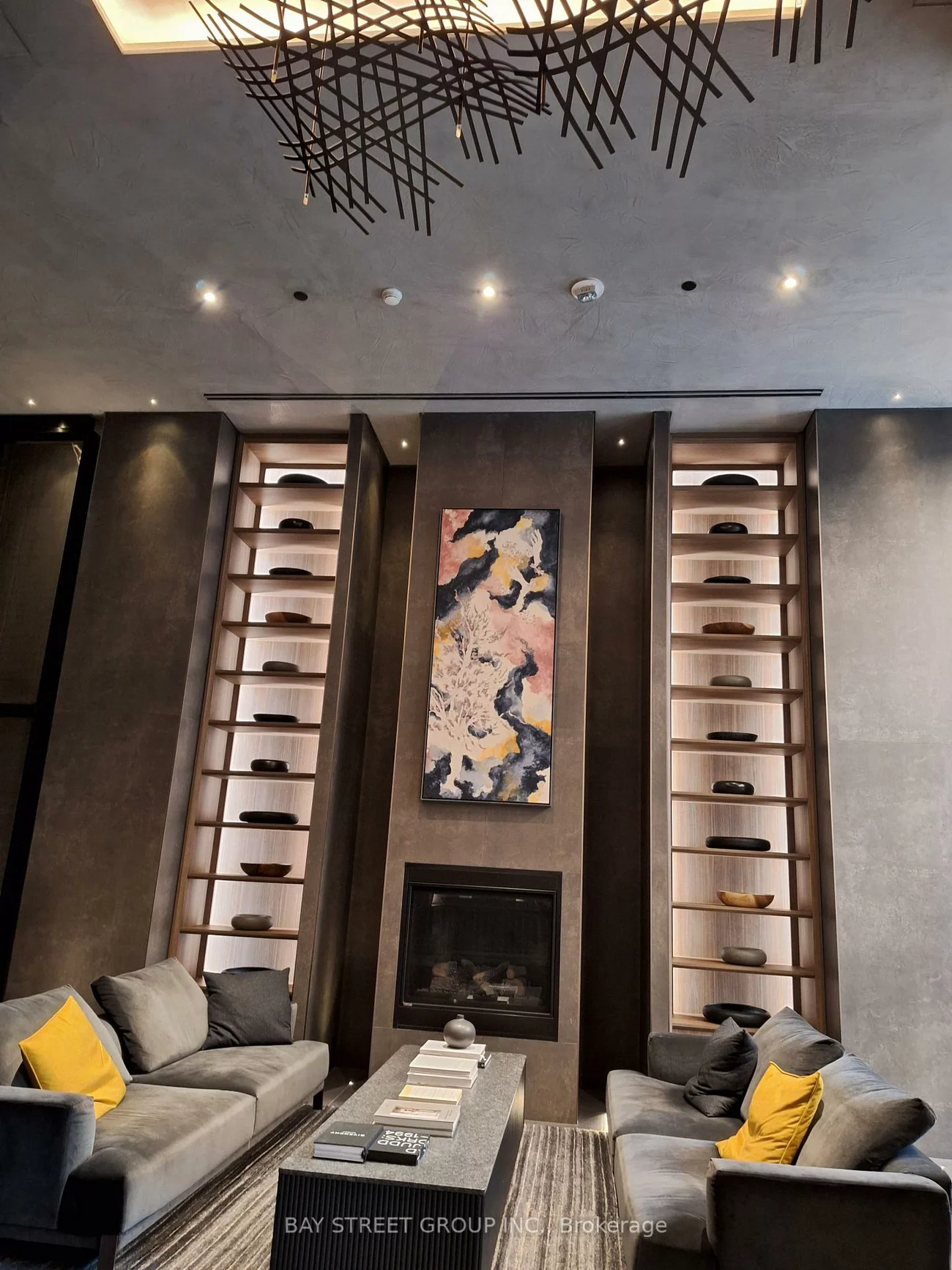 55, Charles, Church-Yonge Corridor, Toronto