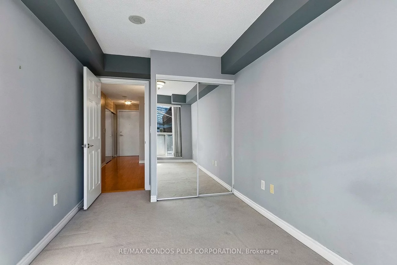 250, Wellington, Waterfront Communities C1, Toronto