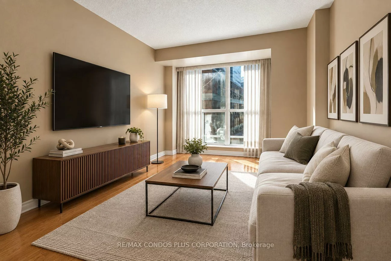 250, Wellington, Waterfront Communities C1, Toronto