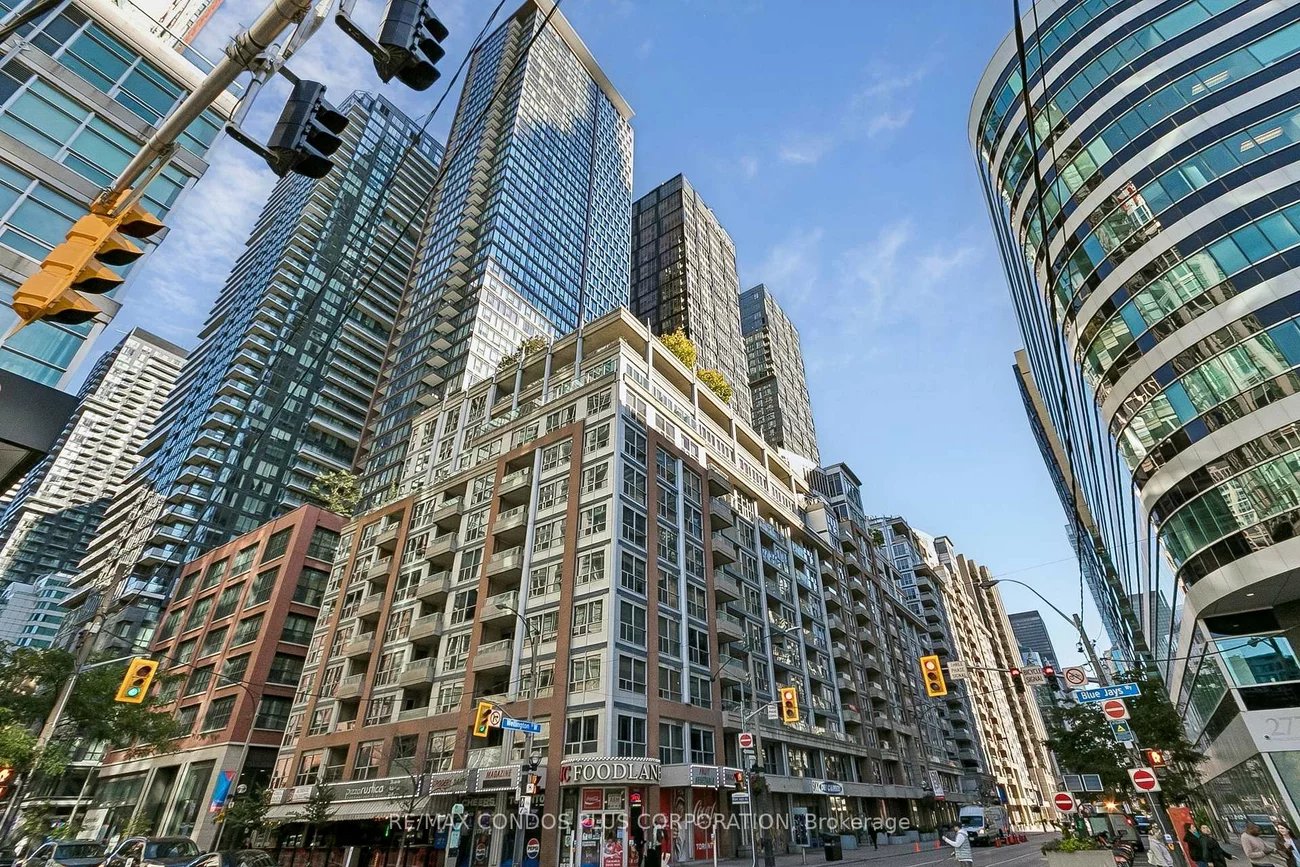 250, Wellington, Waterfront Communities C1, Toronto