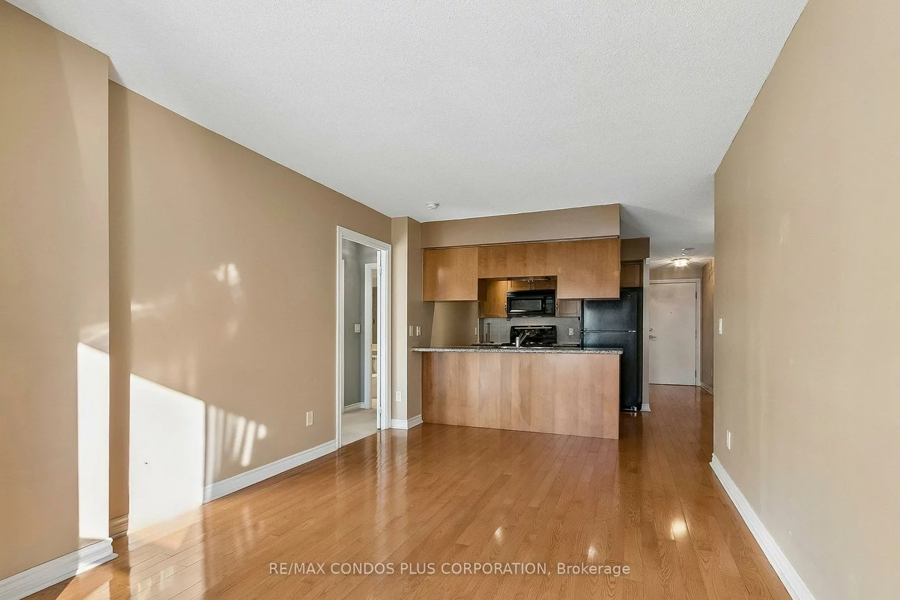 250, Wellington, Waterfront Communities C1, Toronto