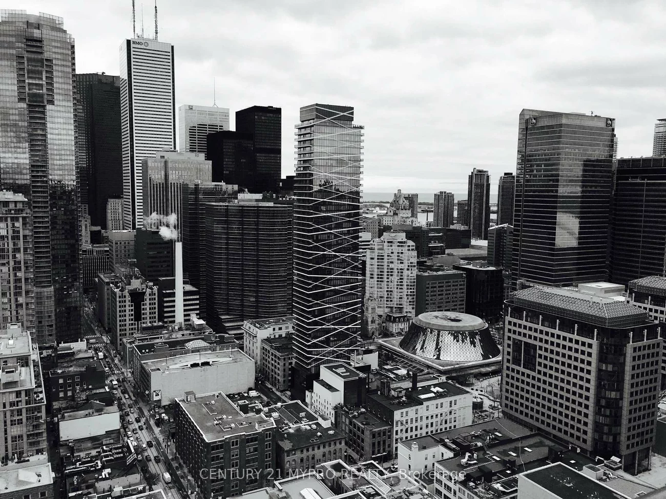290, Adelaide, Waterfront Communities C1, Toronto