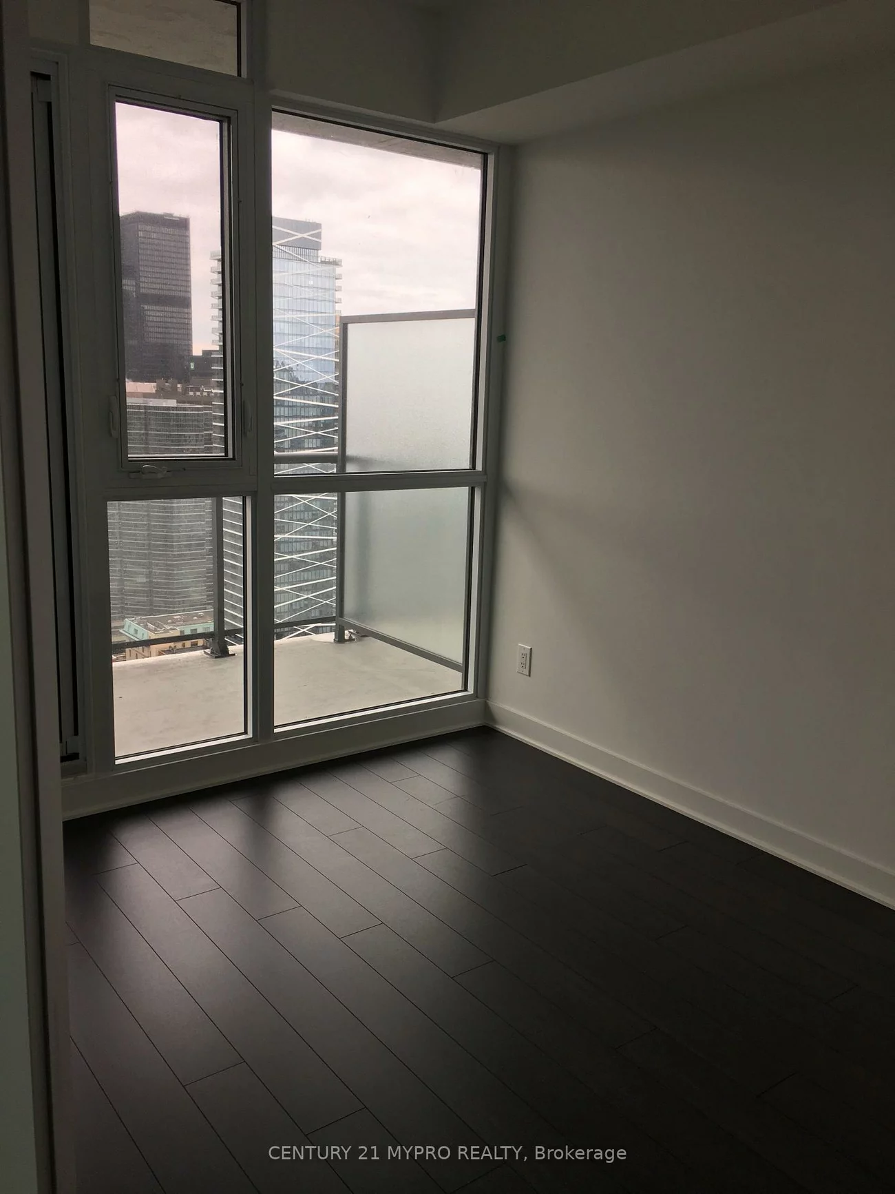 290, Adelaide, Waterfront Communities C1, Toronto