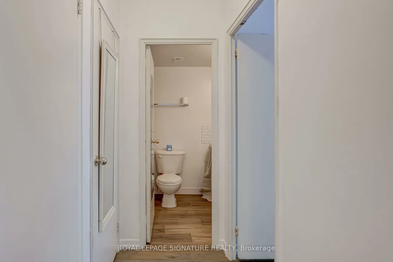 60, Montclair, Forest Hill South, Toronto