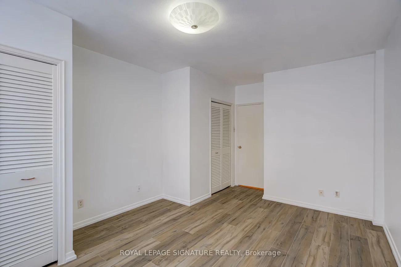 60, Montclair, Forest Hill South, Toronto