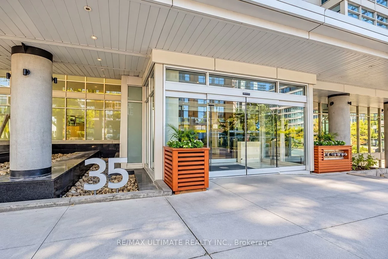 35, Mariner, Waterfront Communities C1, Toronto