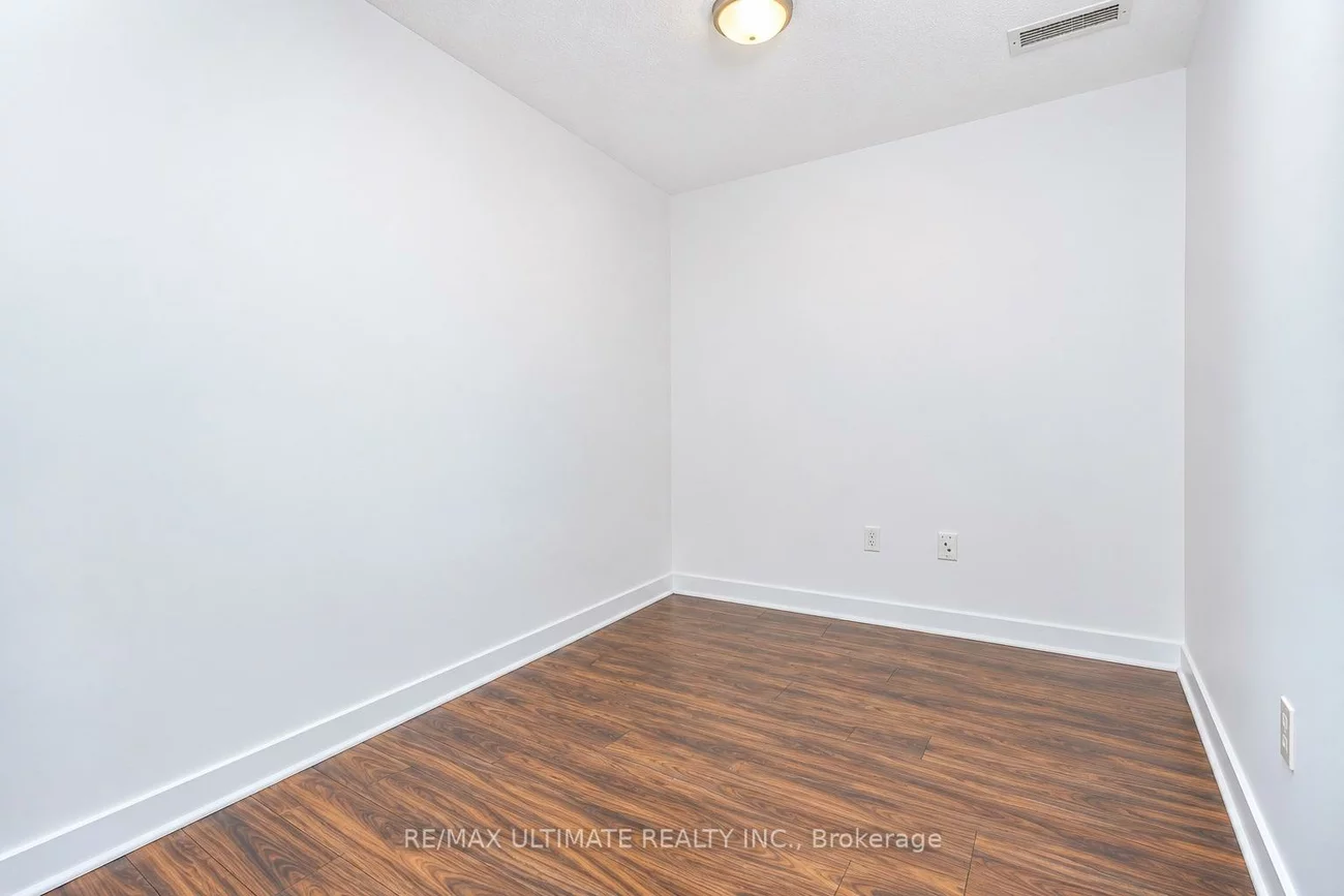 35, Mariner, Waterfront Communities C1, Toronto