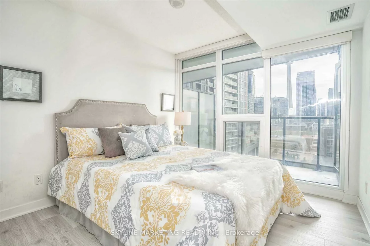 70, Queens wharf, Waterfront Communities C1, Toronto