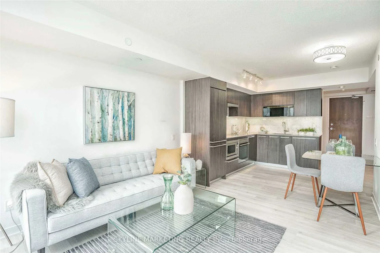 70, Queens wharf, Waterfront Communities C1, Toronto