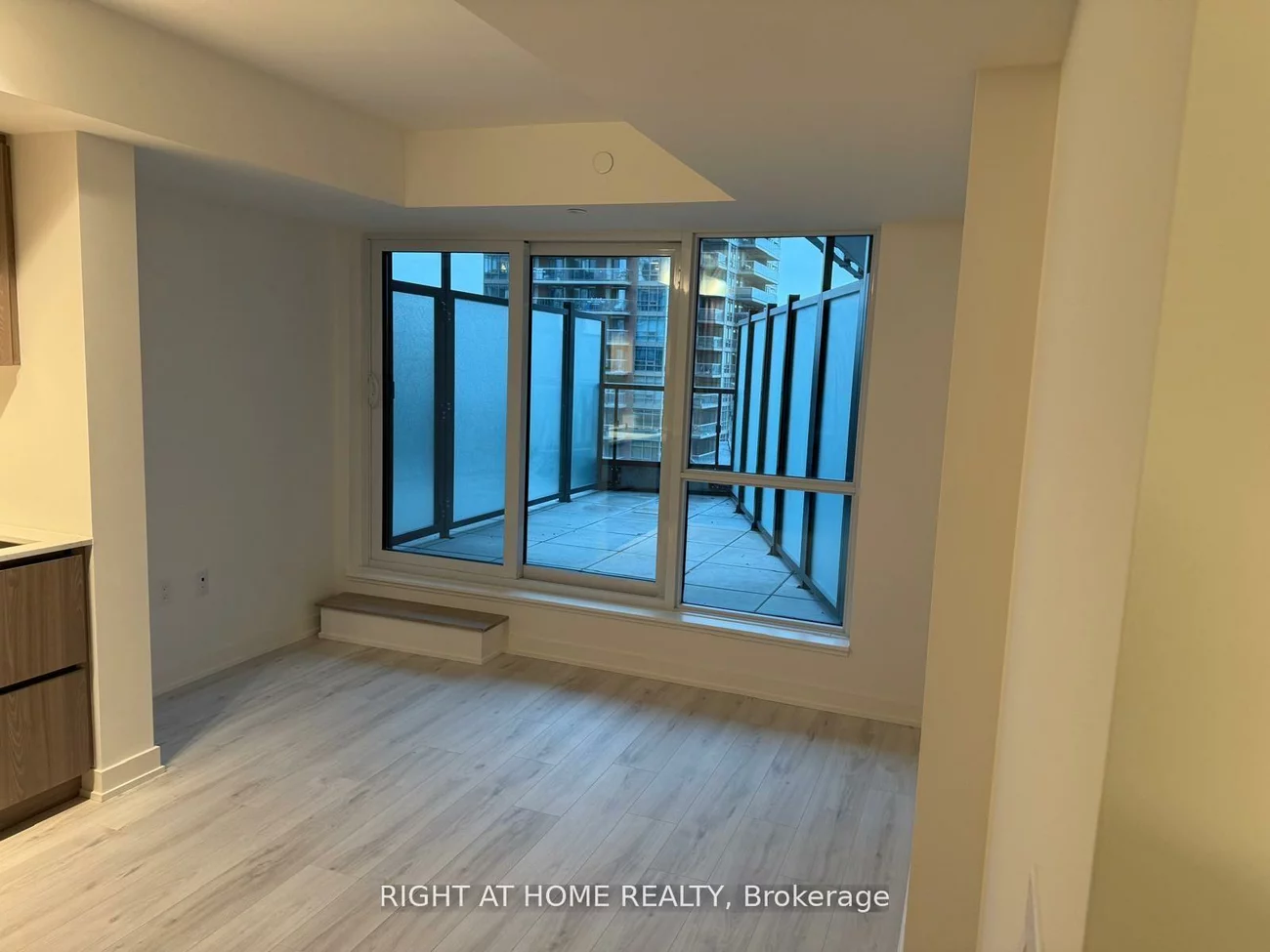 110, Broadway, Mount Pleasant West, Toronto