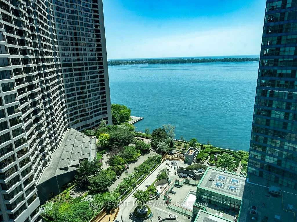 77, Harbour, Waterfront Communities C1, Toronto