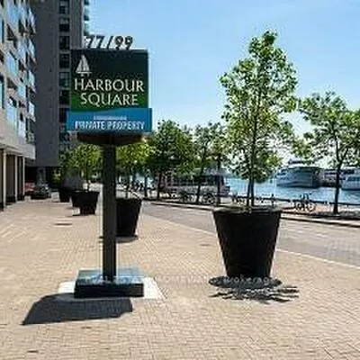 77, Harbour, Waterfront Communities C1, Toronto