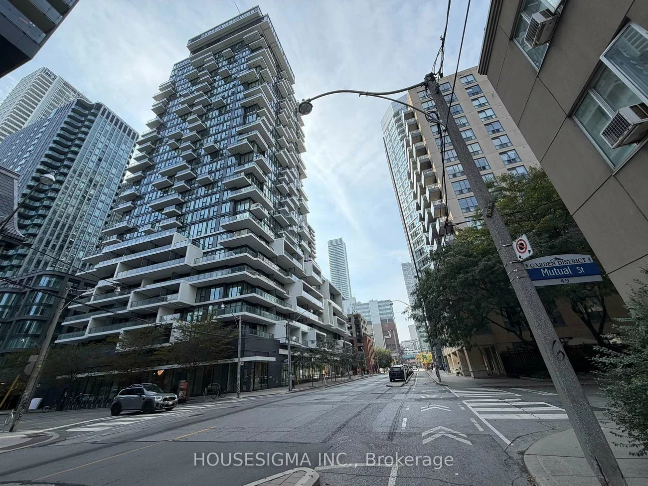 77, Shuter, Church-Yonge Corridor, Toronto