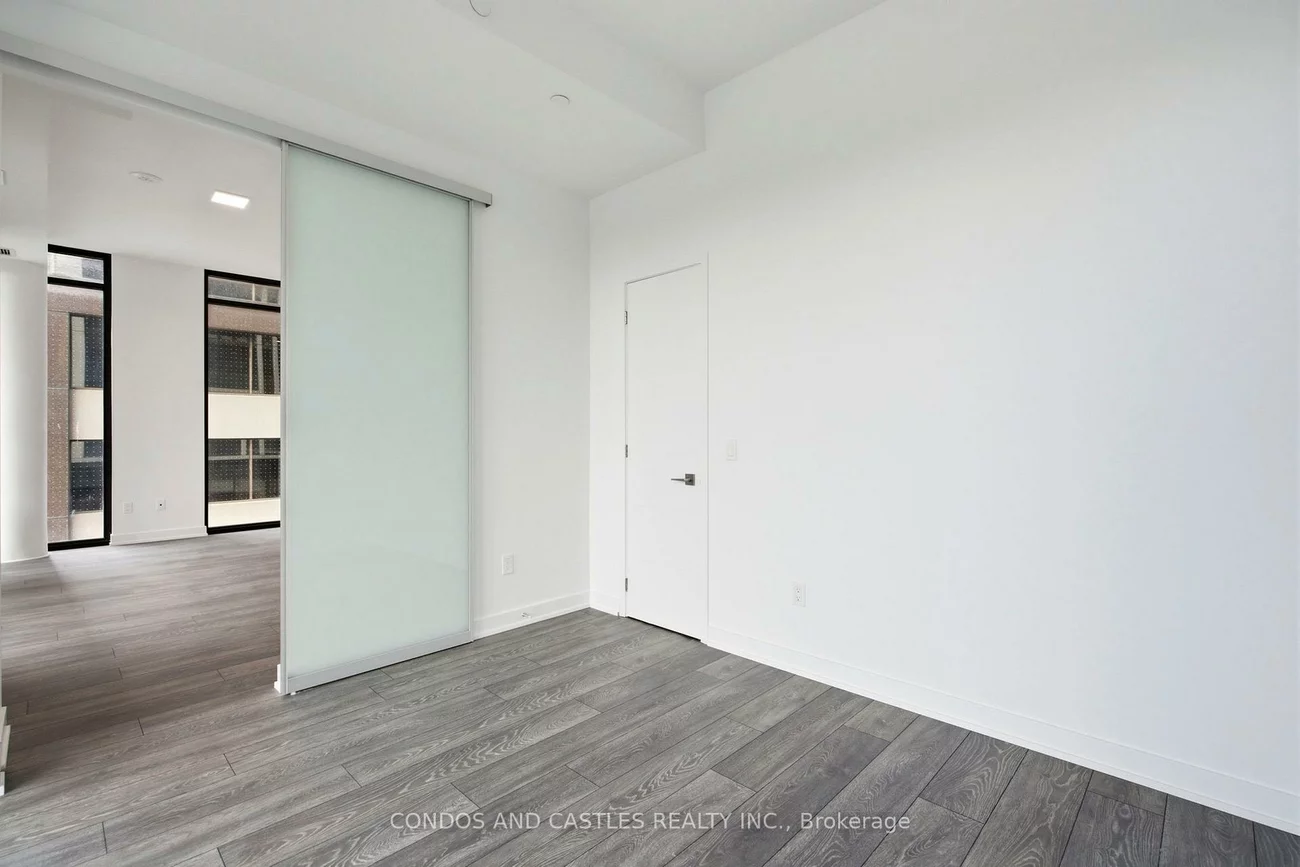 29, Green Trail, Bayview Village, Toronto