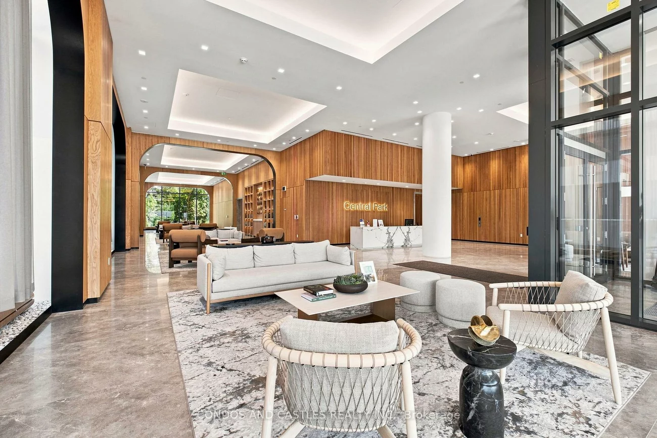 29, Green Trail, Bayview Village, Toronto