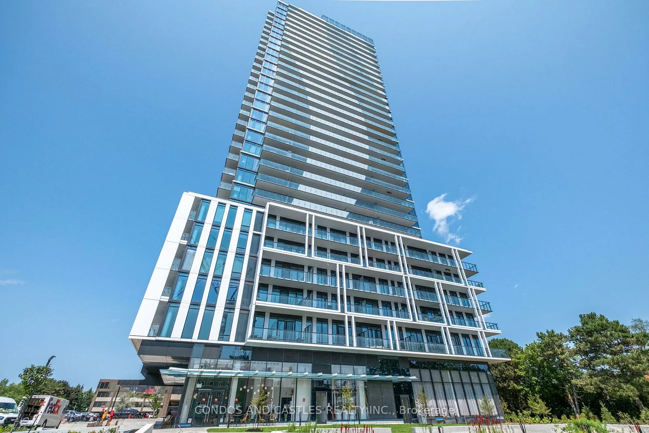 29, Green Trail, Bayview Village, Toronto