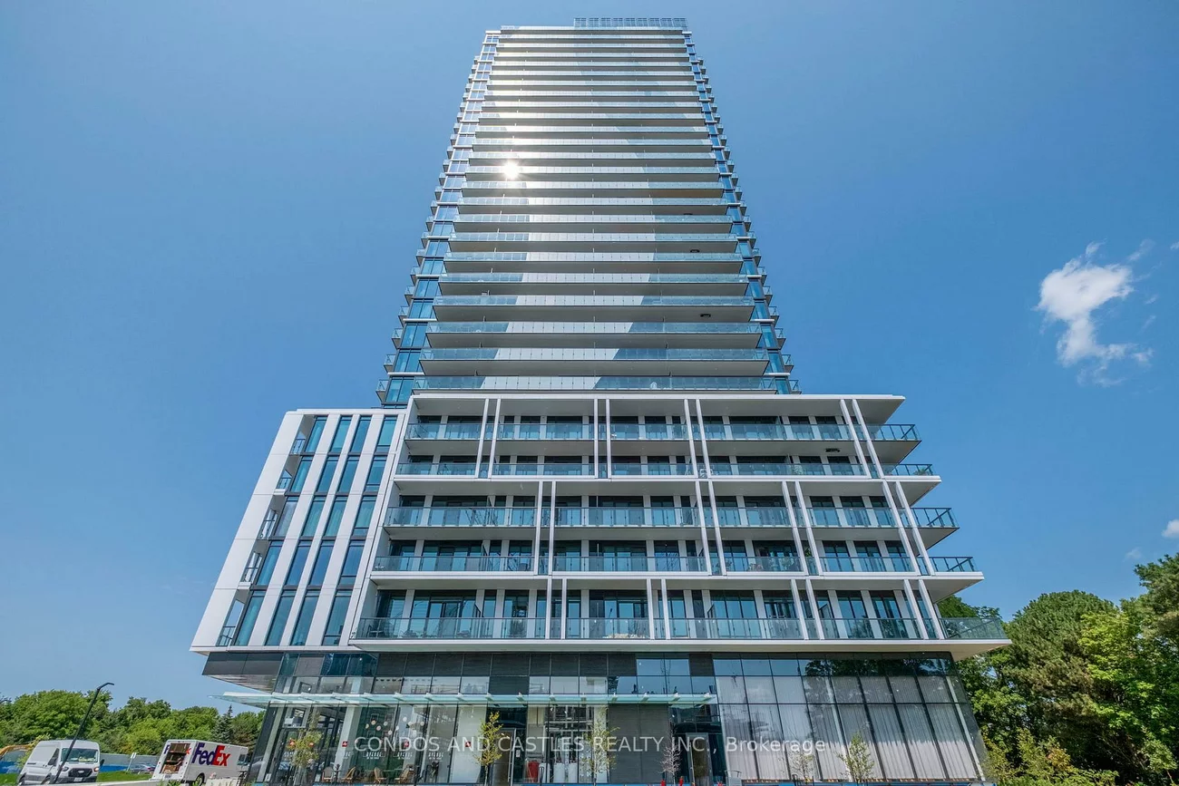 29, Green Trail, Bayview Village, Toronto