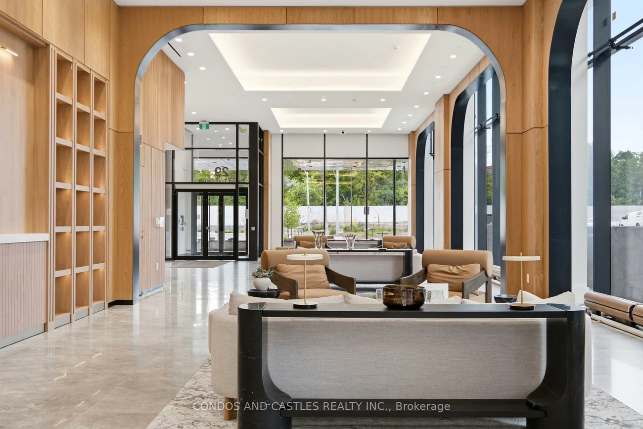 29, Green Trail, Bayview Village, Toronto