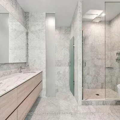 29, Green Trail, Bayview Village, Toronto