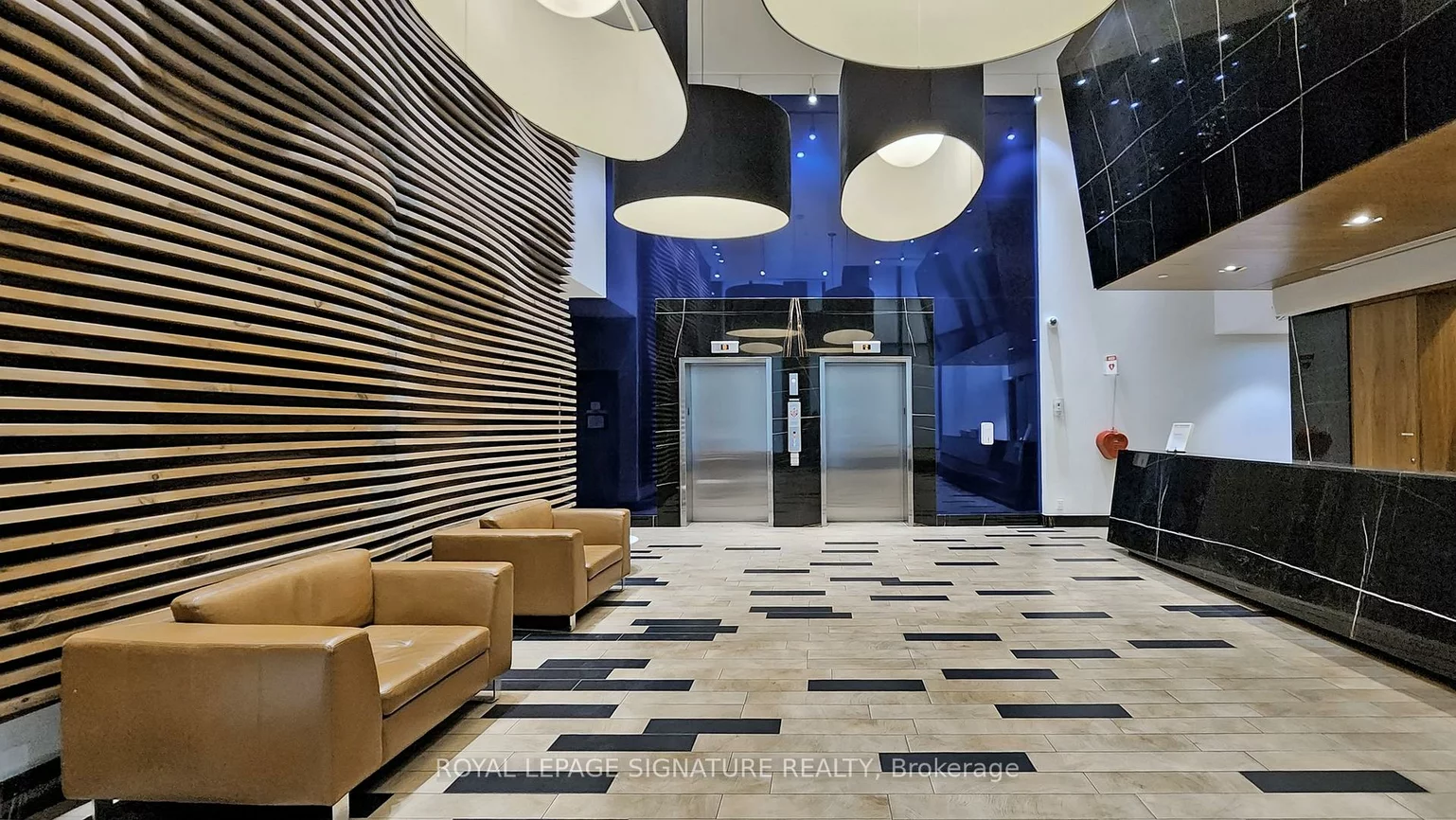 111, Bathurst, Waterfront Communities C1, Toronto