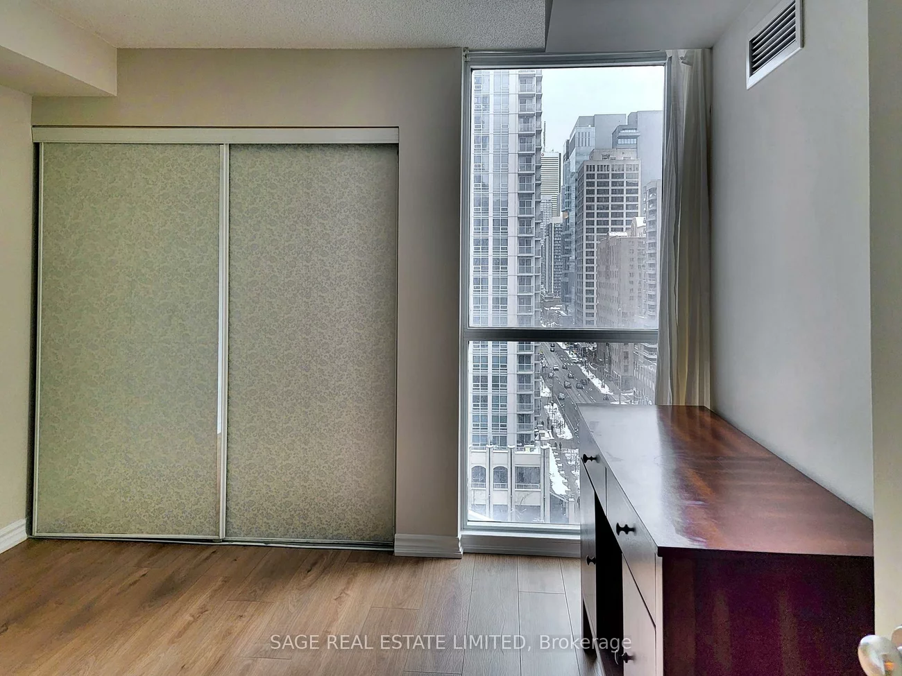801, Bay, Bay Street Corridor, Toronto
