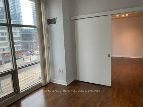 9, Spadina, Waterfront Communities C1, Toronto