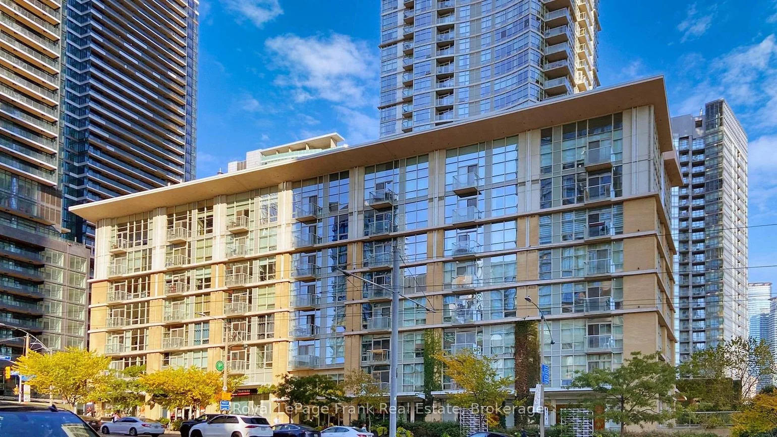 9, Spadina, Waterfront Communities C1, Toronto