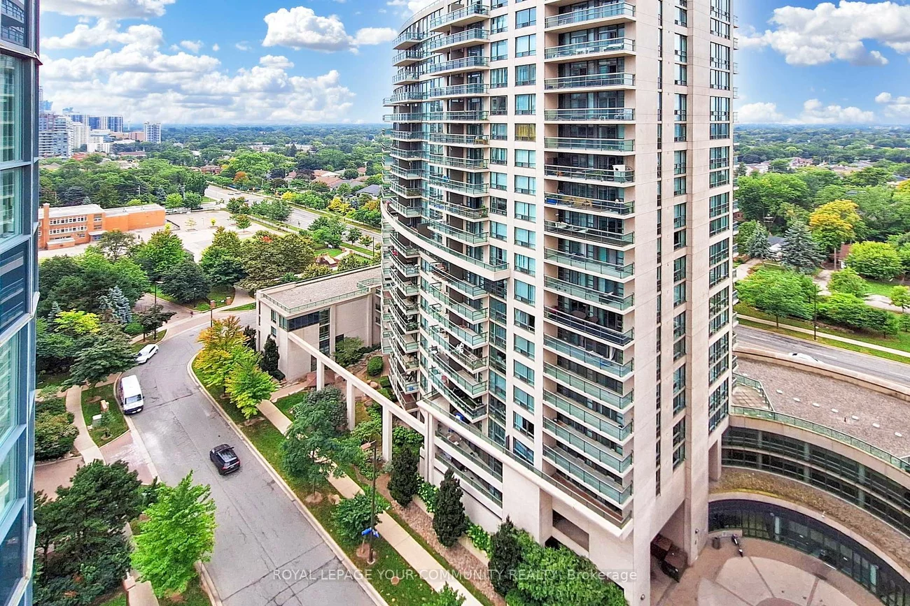 7, Lorraine, Willowdale West, Toronto