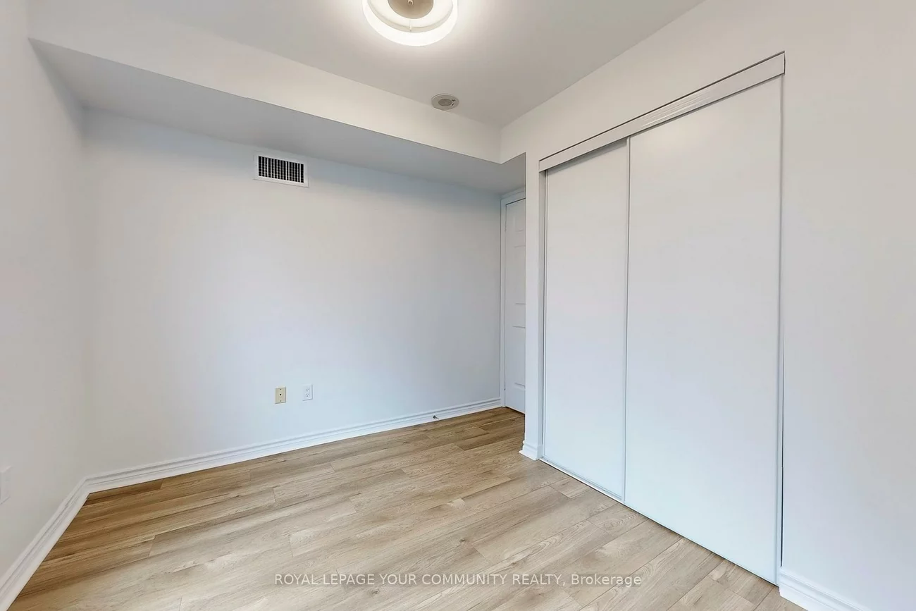 7, Lorraine, Willowdale West, Toronto