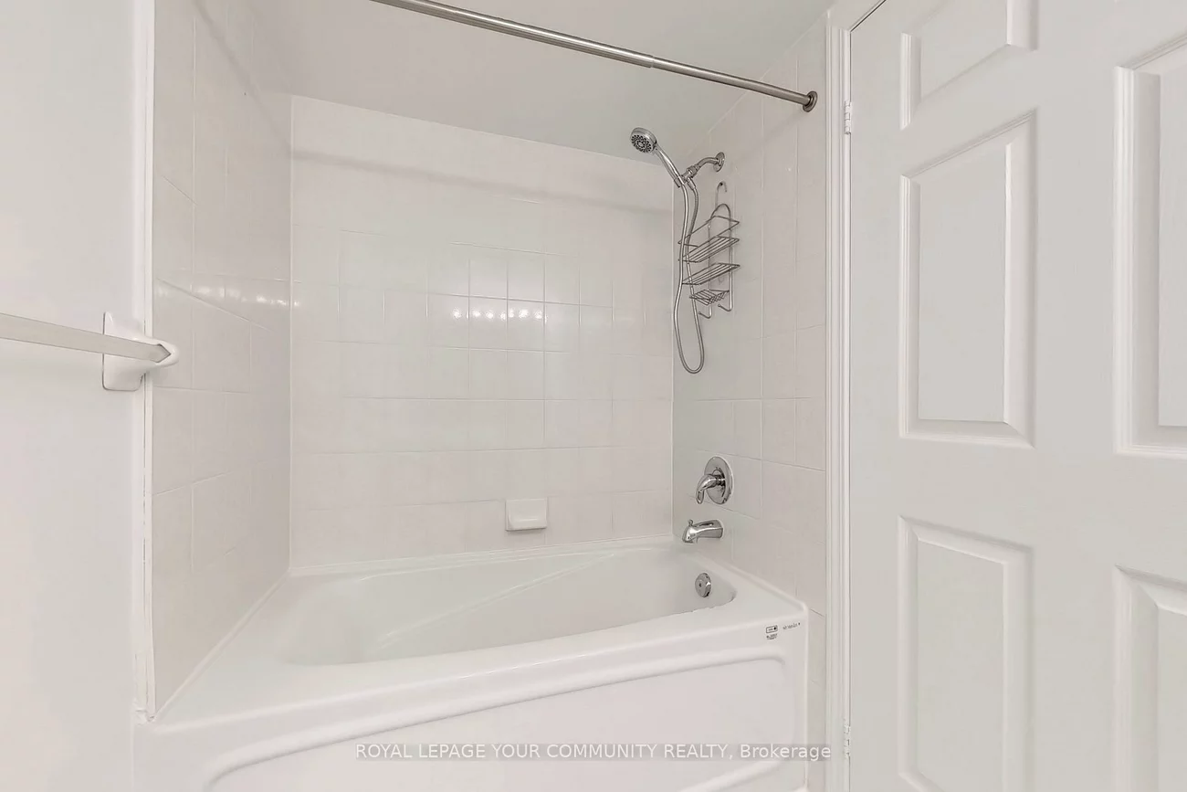 7, Lorraine, Willowdale West, Toronto