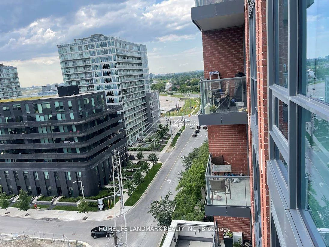 31, Tippett, Clanton Park, Toronto