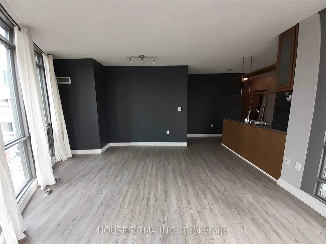 3, Navy Wharf Crt, Waterfront Communities C1, Toronto