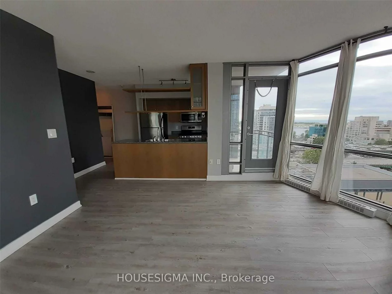 3, Navy Wharf Crt, Waterfront Communities C1, Toronto