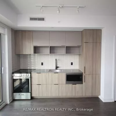 60, Tannery, Waterfront Communities C8, Toronto