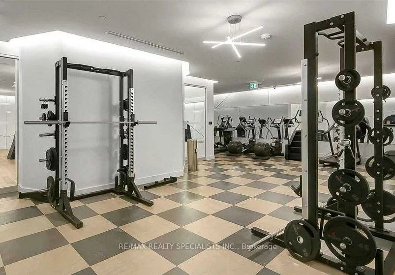 50, Ordnance, Niagara, Toronto