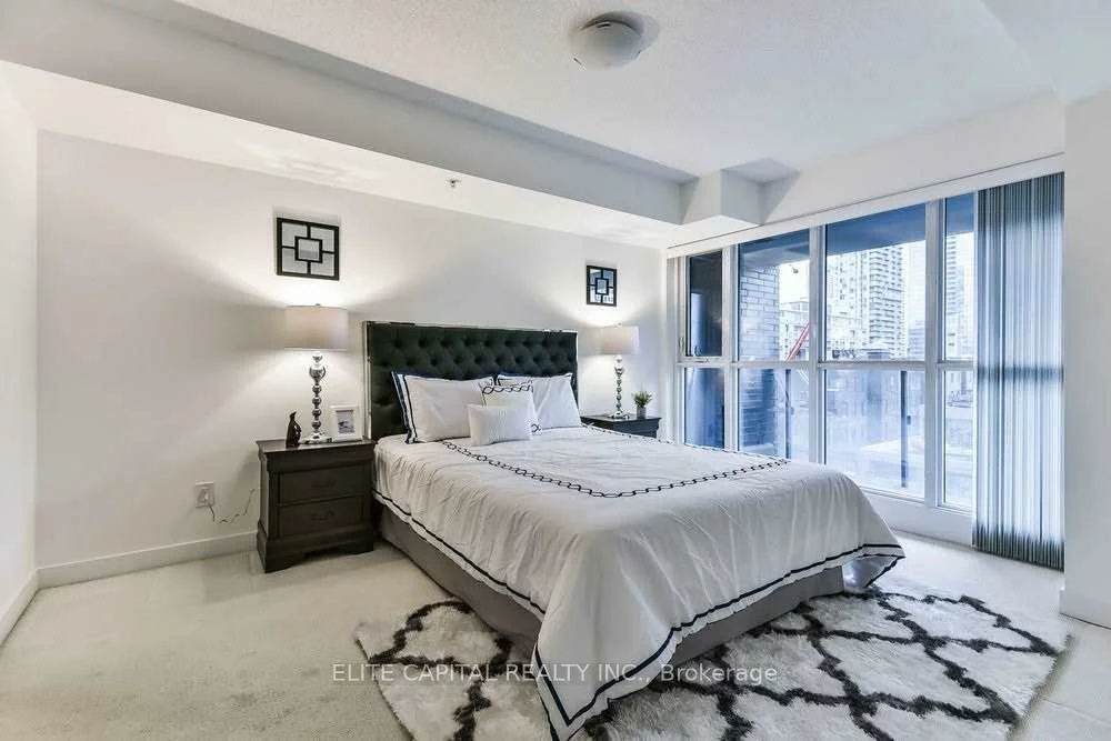 295, Adelaide, Waterfront Communities C1, Toronto